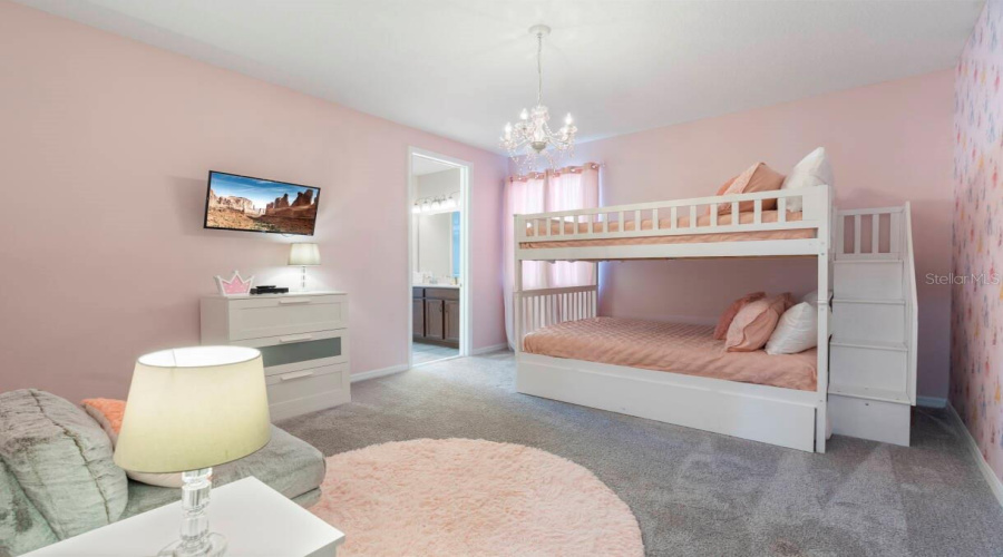 KISSIMMEE, Florida 34747, 9 Bedrooms Bedrooms, ,6 BathroomsBathrooms,Residential,For Sale,SUNSHINE RIDGE,0,MFRO6363130