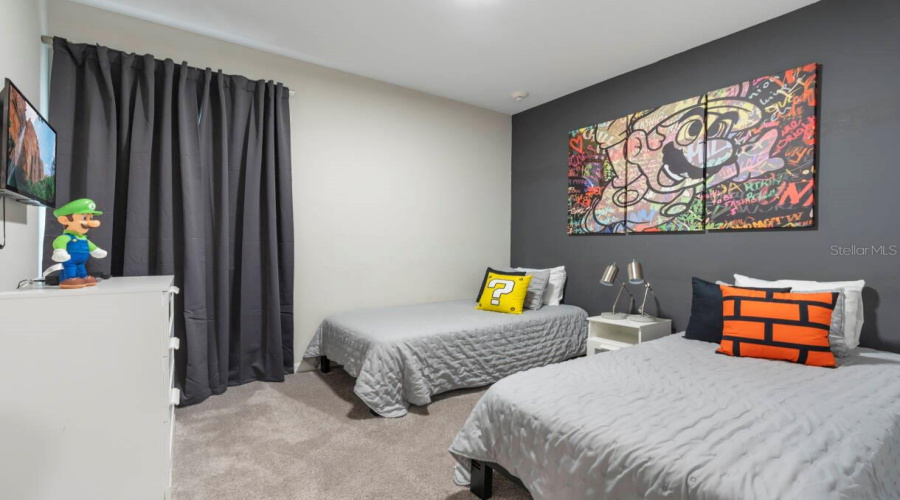 KISSIMMEE, Florida 34747, 9 Bedrooms Bedrooms, ,6 BathroomsBathrooms,Residential,For Sale,SUNSHINE RIDGE,0,MFRO6363130