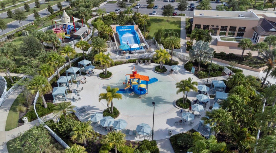 KISSIMMEE, Florida 34747, 9 Bedrooms Bedrooms, ,6 BathroomsBathrooms,Residential,For Sale,SUNSHINE RIDGE,0,MFRO6363130