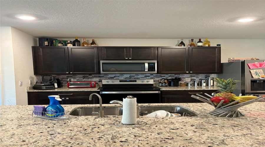 DAVENPORT, Florida 33837, 3 Bedrooms Bedrooms, ,2 BathroomsBathrooms,Residential,For Sale,CHICKASAW,0,MFRS5138625