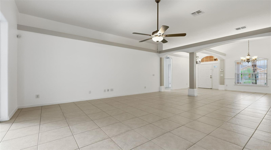 KISSIMMEE, Florida 34746, 3 Bedrooms Bedrooms, ,2 BathroomsBathrooms,Residential,For Sale,EAGLEVIEW,0,MFRO6363152