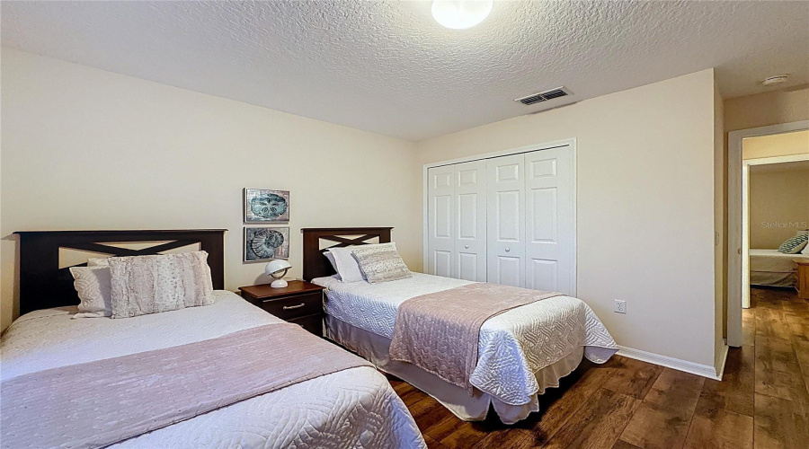 KISSIMMEE, Florida 34746, 5 Bedrooms Bedrooms, ,3 BathroomsBathrooms,Residential,For Sale,CUMBRIAN LAKES,0,MFRG5104929