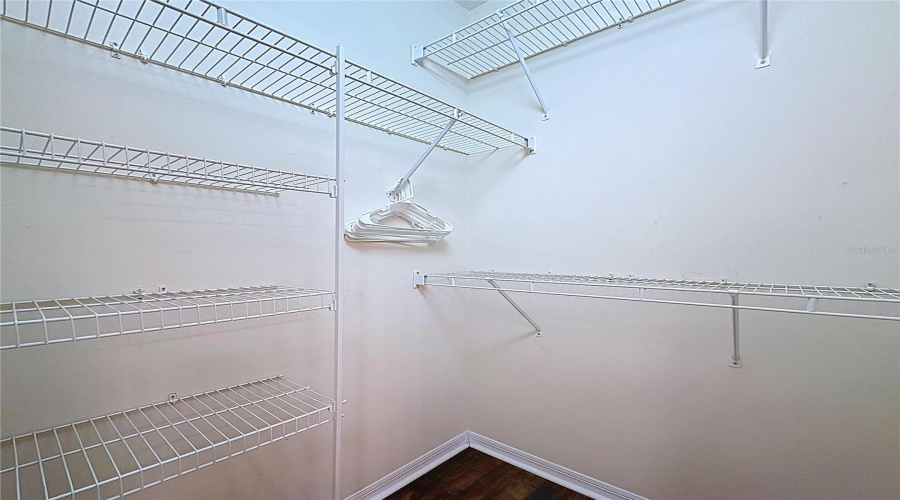 KISSIMMEE, Florida 34746, 5 Bedrooms Bedrooms, ,3 BathroomsBathrooms,Residential,For Sale,CUMBRIAN LAKES,0,MFRG5104929