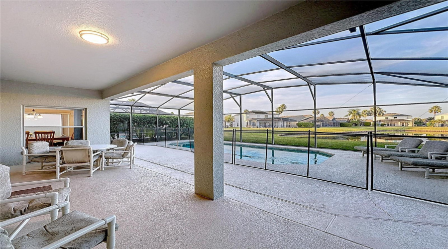 KISSIMMEE, Florida 34746, 5 Bedrooms Bedrooms, ,3 BathroomsBathrooms,Residential,For Sale,CUMBRIAN LAKES,0,MFRG5104929