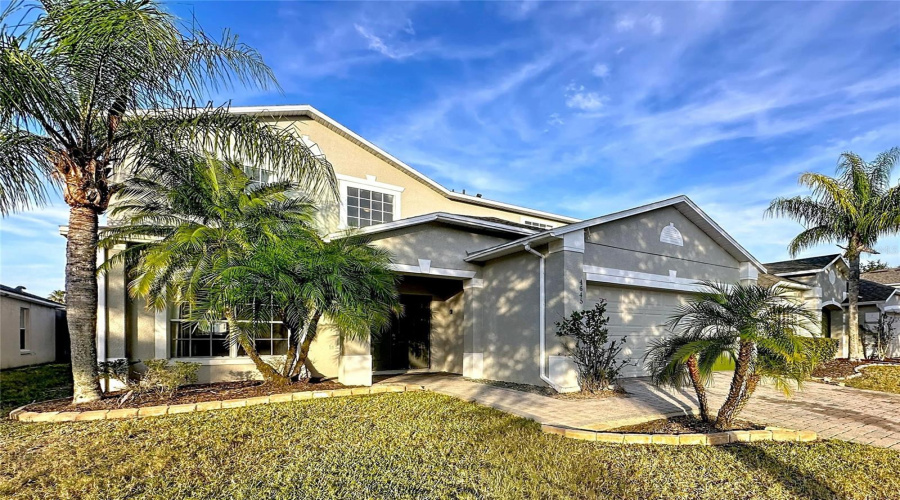 KISSIMMEE, Florida 34746, 5 Bedrooms Bedrooms, ,3 BathroomsBathrooms,Residential,For Sale,CUMBRIAN LAKES,0,MFRG5104929