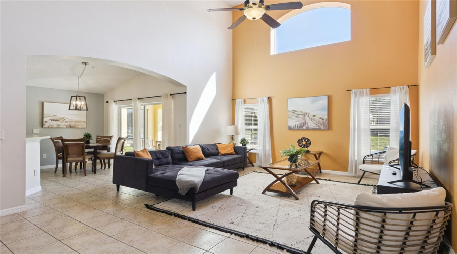 KISSIMMEE, Florida 34747, 5 Bedrooms Bedrooms, ,4 BathroomsBathrooms,Residential,For Sale,SUNRISE KEY,0,MFRS5139032