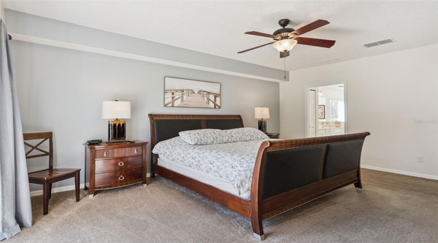 KISSIMMEE, Florida 34747, 5 Bedrooms Bedrooms, ,4 BathroomsBathrooms,Residential,For Sale,SUNRISE KEY,0,MFRS5139032