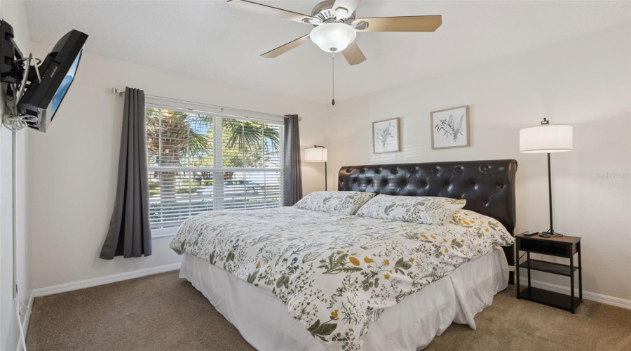 KISSIMMEE, Florida 34747, 5 Bedrooms Bedrooms, ,4 BathroomsBathrooms,Residential,For Sale,SUNRISE KEY,0,MFRS5139032