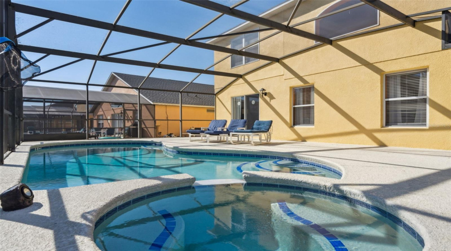 KISSIMMEE, Florida 34747, 5 Bedrooms Bedrooms, ,4 BathroomsBathrooms,Residential,For Sale,SUNRISE KEY,0,MFRS5139032