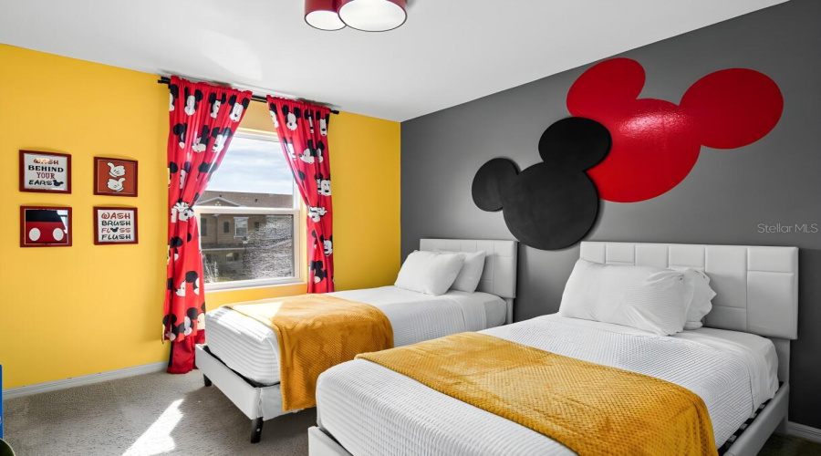 KISSIMMEE, Florida 34746, 4 Bedrooms Bedrooms, ,3 BathroomsBathrooms,Residential,For Sale,KILLARNEY,0,MFRO6292098