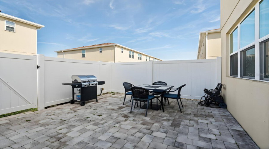 KISSIMMEE, Florida 34746, 4 Bedrooms Bedrooms, ,3 BathroomsBathrooms,Residential,For Sale,KILLARNEY,0,MFRO6292098