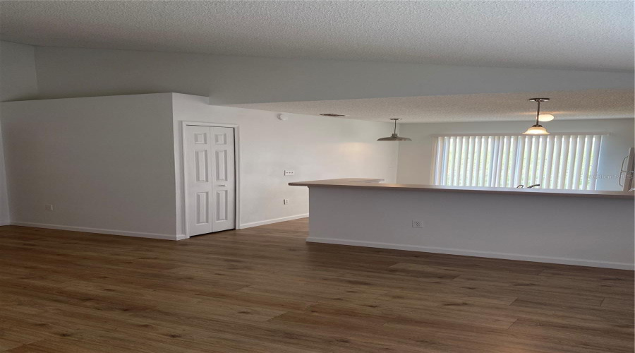 Kitchen with nook area and breakfast bar