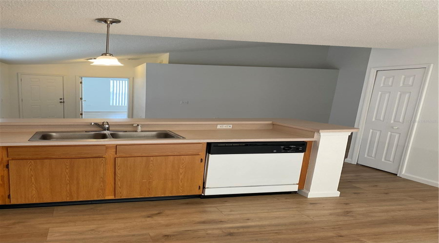 DAVENPORT, Florida 33837, 3 Bedrooms Bedrooms, ,2 BathroomsBathrooms,Residential,For Sale,ROLLINS,0,MFRG5102710