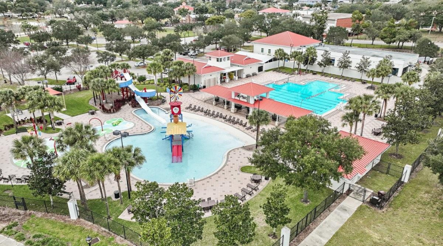 DAVENPORT, Florida 33837, 5 Bedrooms Bedrooms, ,3 BathroomsBathrooms,Residential,For Sale,RIVER BEACON,0,MFRTB8451724