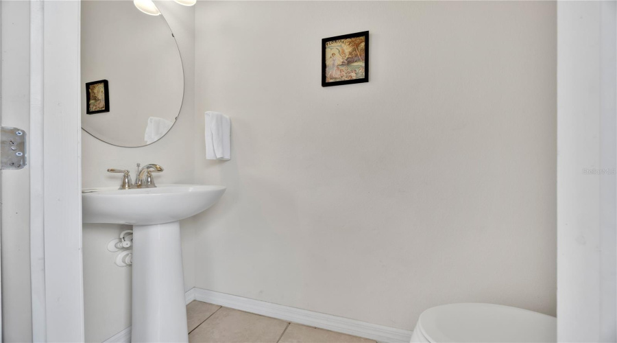 KISSIMMEE, Florida 34747, 5 Bedrooms Bedrooms, ,4 BathroomsBathrooms,Residential,For Sale,ADRIATICO,0,MFRO6363446