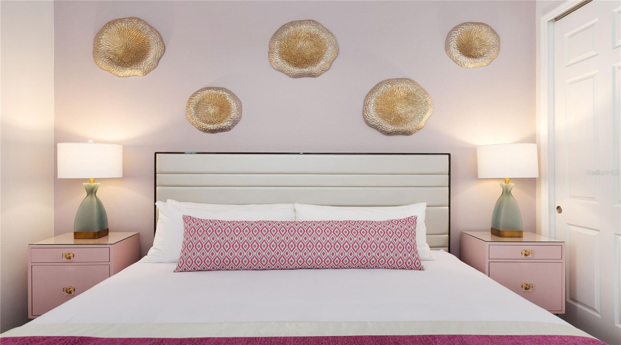 KISSIMMEE, Florida 34747, 9 Bedrooms Bedrooms, ,6 BathroomsBathrooms,Residential,For Sale,NASSAU POINT,0,MFRS5139275