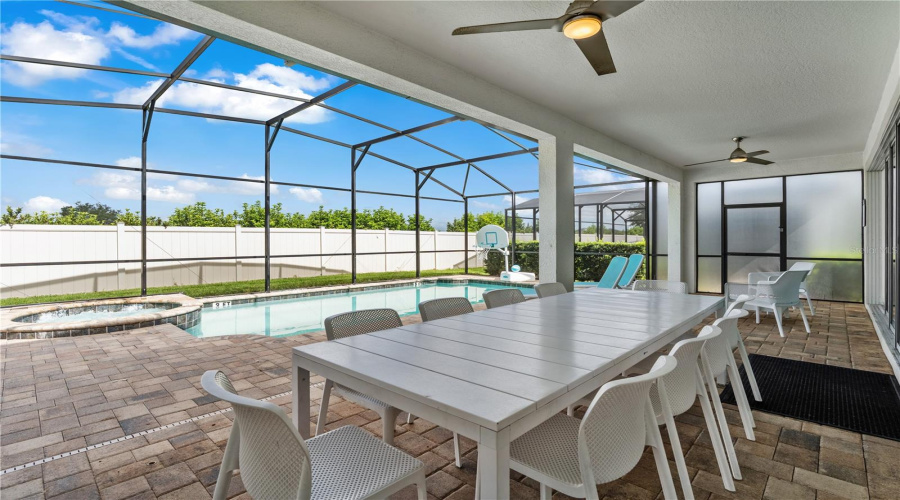 KISSIMMEE, Florida 34747, 9 Bedrooms Bedrooms, ,6 BathroomsBathrooms,Residential,For Sale,NASSAU POINT,0,MFRS5139275