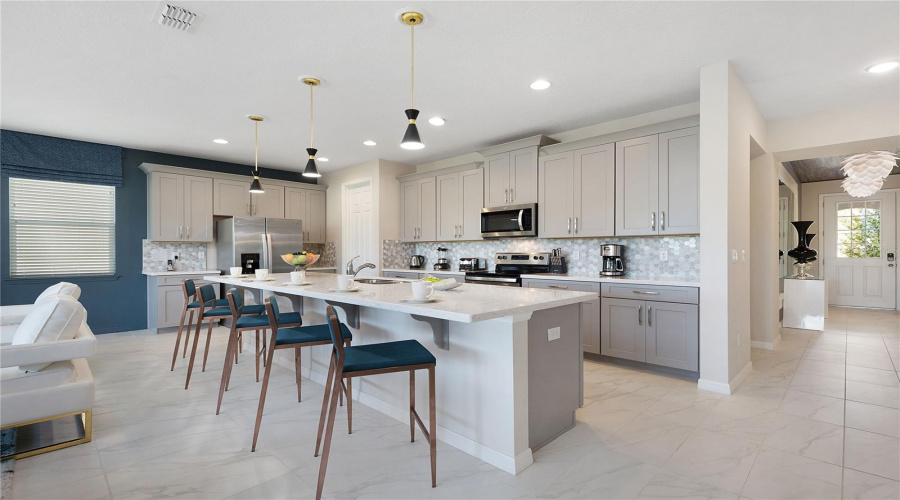 KISSIMMEE, Florida 34747, 9 Bedrooms Bedrooms, ,6 BathroomsBathrooms,Residential,For Sale,NASSAU POINT,0,MFRS5139275