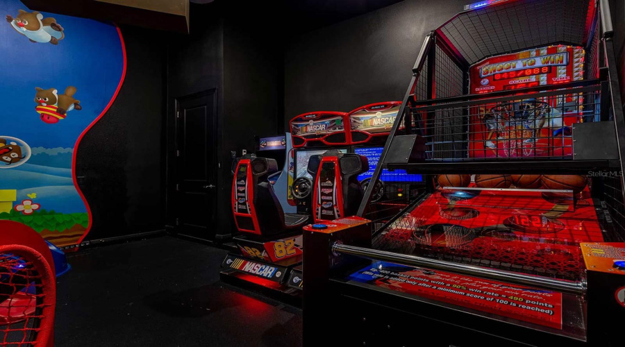 REUNION, Florida 34747, 6 Bedrooms Bedrooms, ,5 BathroomsBathrooms,Residential,For Sale,LOXAHATCHEE,0,MFRO6363230