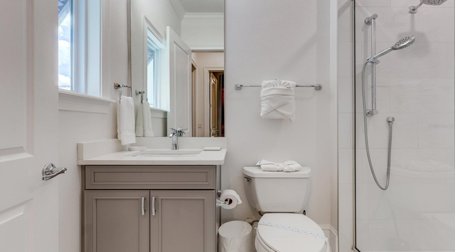 REUNION, Florida 34747, 6 Bedrooms Bedrooms, ,5 BathroomsBathrooms,Residential,For Sale,LOXAHATCHEE,0,MFRO6363230