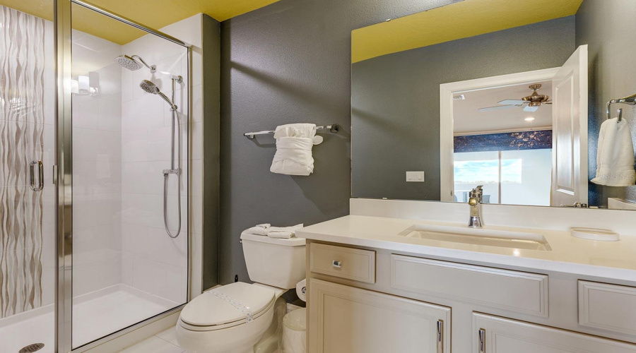 REUNION, Florida 34747, 6 Bedrooms Bedrooms, ,5 BathroomsBathrooms,Residential,For Sale,LOXAHATCHEE,0,MFRO6363230