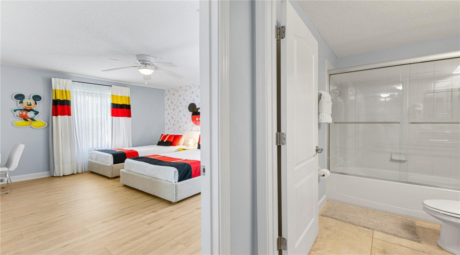 KISSIMMEE, Florida 34747, 5 Bedrooms Bedrooms, ,5 BathroomsBathrooms,Residential,For Sale,MAJESTY PALM,0,MFRO6361150