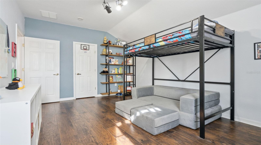 DAVENPORT, Florida 33837, 5 Bedrooms Bedrooms, ,3 BathroomsBathrooms,Residential,For Sale,VIZCAY,0,MFRO6362115