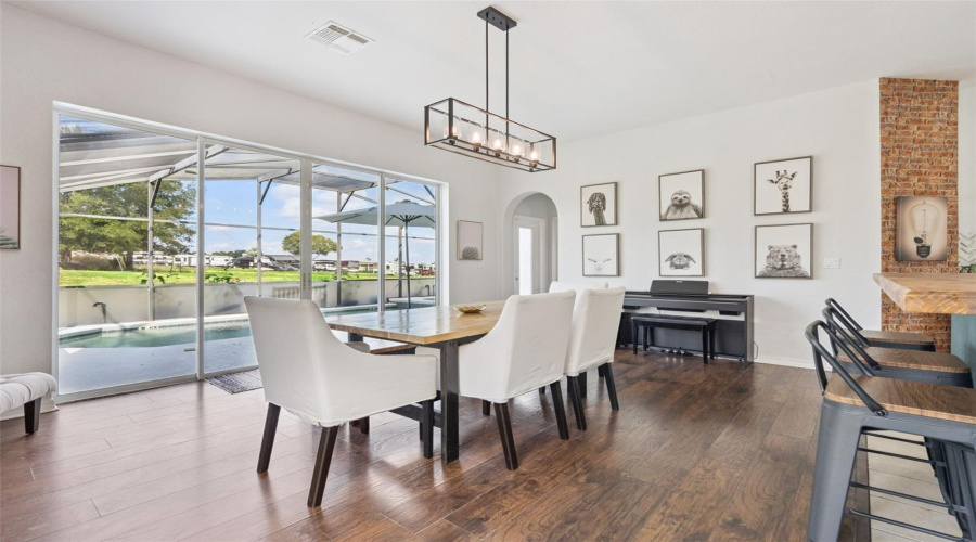 DAVENPORT, Florida 33837, 5 Bedrooms Bedrooms, ,3 BathroomsBathrooms,Residential,For Sale,VIZCAY,0,MFRO6362115