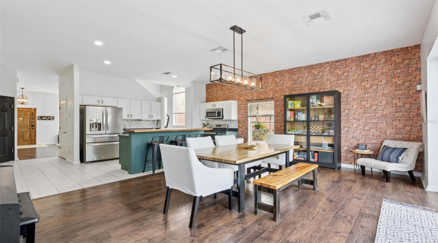 DAVENPORT, Florida 33837, 5 Bedrooms Bedrooms, ,3 BathroomsBathrooms,Residential,For Sale,VIZCAY,0,MFRO6362115