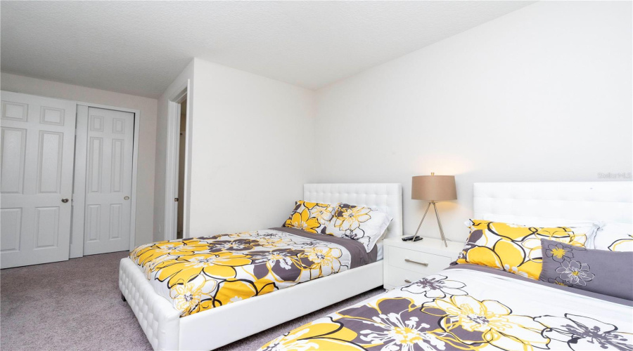 KISSIMMEE, Florida 34747, 7 Bedrooms Bedrooms, ,6 BathroomsBathrooms,Residential,For Sale,PELICAN COVE,0,MFRO6363608