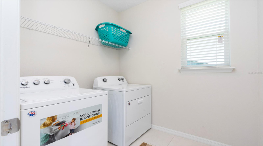 KISSIMMEE, Florida 34747, 7 Bedrooms Bedrooms, ,6 BathroomsBathrooms,Residential,For Sale,PELICAN COVE,0,MFRO6363608