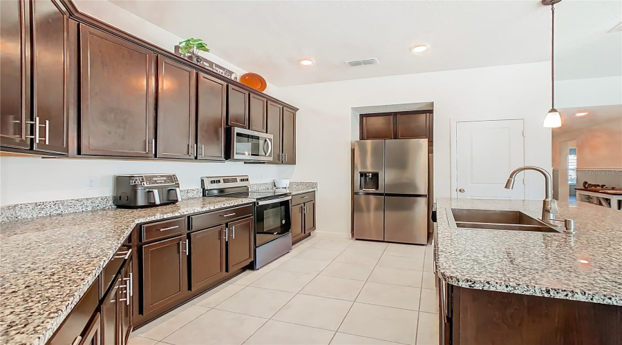 Address not available!, 4 Bedrooms Bedrooms, ,2 BathroomsBathrooms,Residential,For Sale,0,MFRS5139341