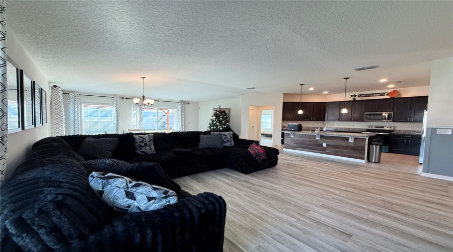 Address not available!, 4 Bedrooms Bedrooms, ,2 BathroomsBathrooms,Residential,For Sale,0,MFRS5139341