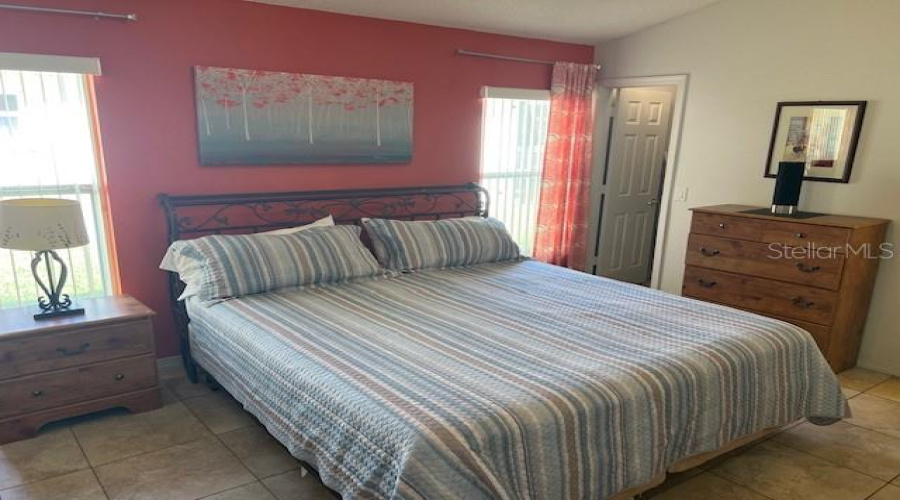 KISSIMMEE, Florida 34747, 4 Bedrooms Bedrooms, ,3 BathroomsBathrooms,Residential,For Sale,ONEIDA,0,MFRO6358789