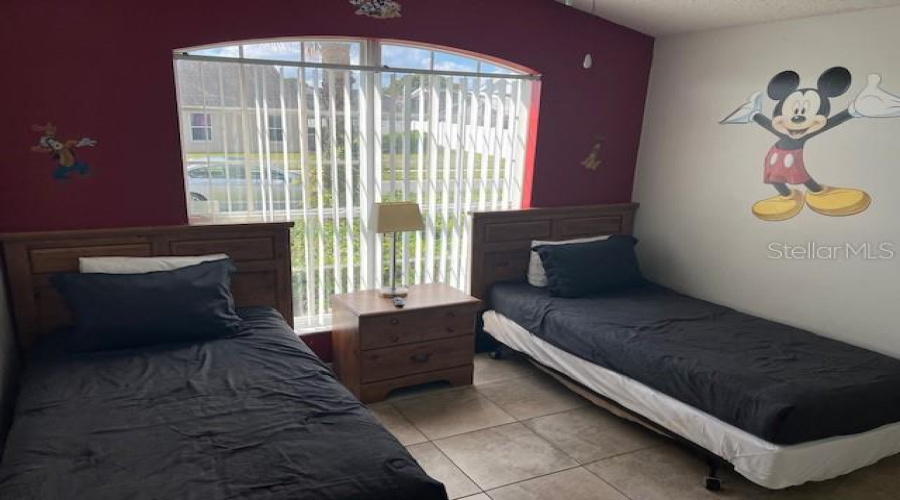 KISSIMMEE, Florida 34747, 4 Bedrooms Bedrooms, ,3 BathroomsBathrooms,Residential,For Sale,ONEIDA,0,MFRO6358789