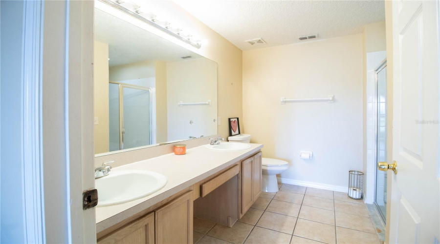 KISSIMMEE, Florida 34746, 3 Bedrooms Bedrooms, ,2 BathroomsBathrooms,Residential,For Sale,OSPREY COVE,0,MFRS5138398