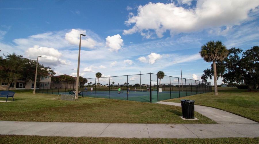 KISSIMMEE, Florida 34746, 3 Bedrooms Bedrooms, ,2 BathroomsBathrooms,Residential,For Sale,OSPREY COVE,0,MFRS5138398