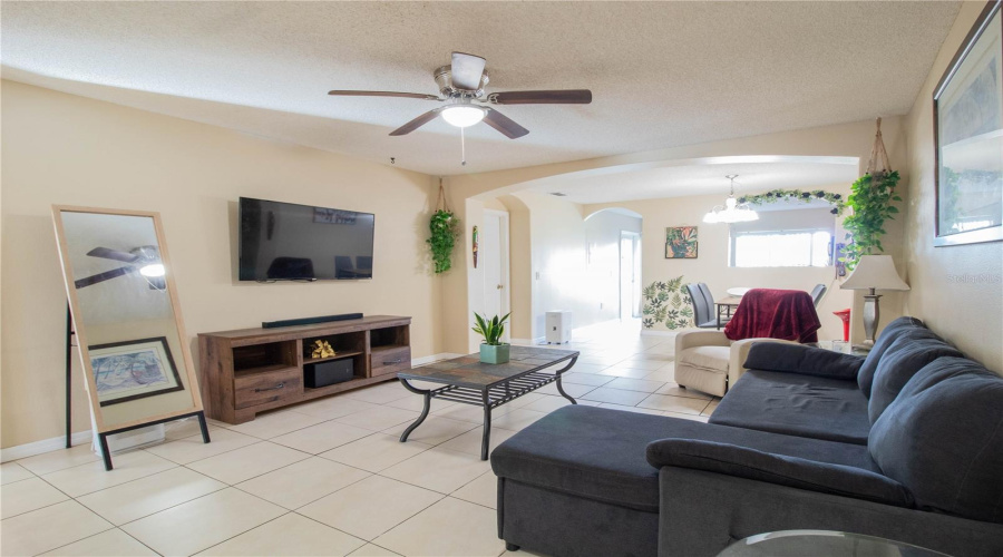 KISSIMMEE, Florida 34746, 3 Bedrooms Bedrooms, ,2 BathroomsBathrooms,Residential,For Sale,OSPREY COVE,0,MFRS5138398