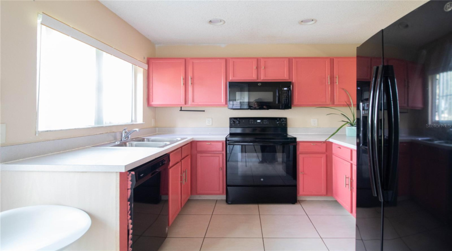 KISSIMMEE, Florida 34746, 3 Bedrooms Bedrooms, ,2 BathroomsBathrooms,Residential,For Sale,OSPREY COVE,0,MFRS5138398