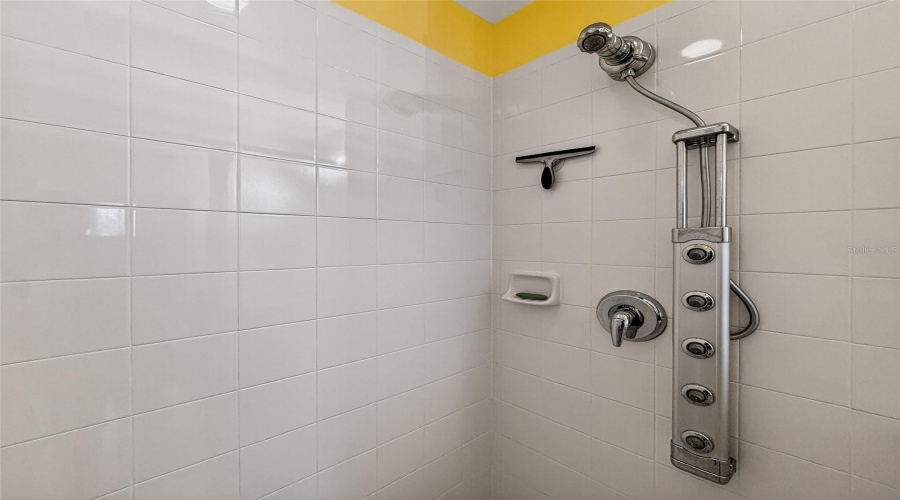 KISSIMMEE, Florida 34747, 2 Bedrooms Bedrooms, ,2 BathroomsBathrooms,Residential,For Sale,SPRING PARK,0,MFRS5139338