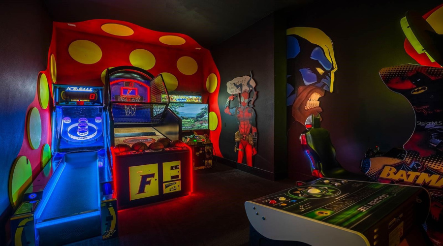 REUNION, Florida 34747, 9 Bedrooms Bedrooms, ,9 BathroomsBathrooms,Residential,For Sale,GOLDEN BEAR,0,MFRO6363480