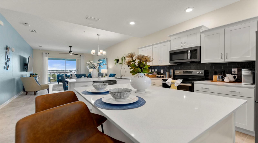 KISSIMMEE, Florida 34746, 2 Bedrooms Bedrooms, ,2 BathroomsBathrooms,Residential,For Sale,PARADOX,0,MFRO6353349