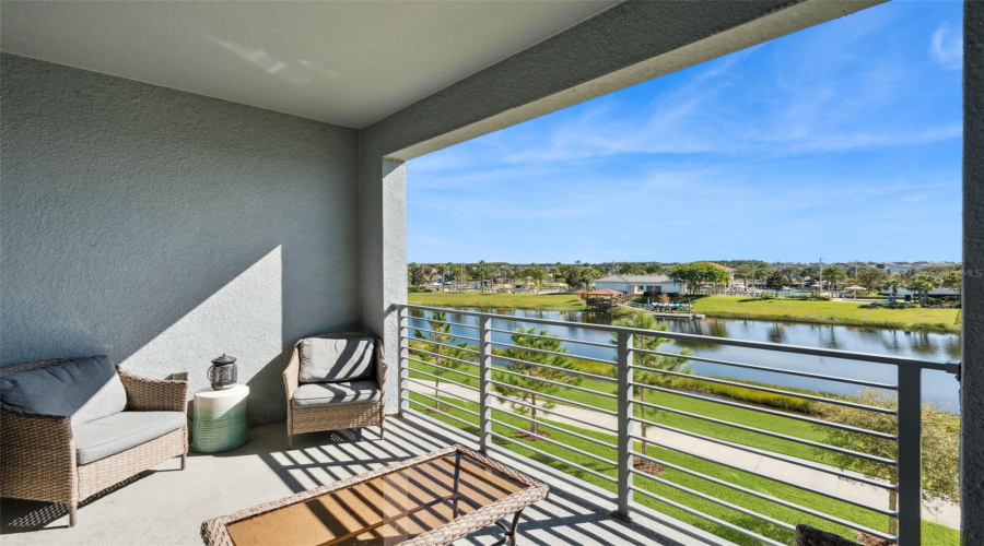 KISSIMMEE, Florida 34746, 2 Bedrooms Bedrooms, ,2 BathroomsBathrooms,Residential,For Sale,PARADOX,0,MFRO6353358