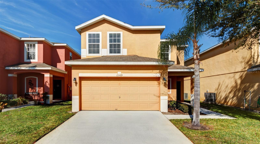 DAVENPORT, Florida 33896, 4 Bedrooms Bedrooms, ,3 BathroomsBathrooms,Residential,For Sale,ROYAL RIDGE,0,MFRS5139150