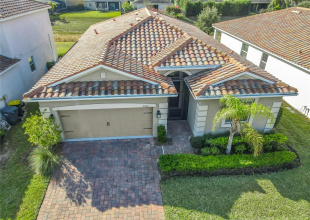 DAVENPORT, Florida 33837, 4 Bedrooms Bedrooms, ,3 BathroomsBathrooms,Residential,For Sale,BROOK STONE,0,MFRP4937156