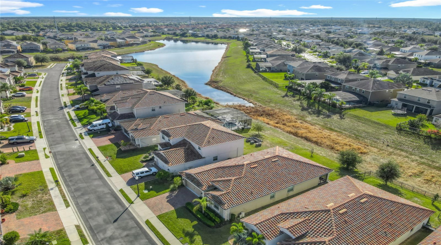 DAVENPORT, Florida 33837, 4 Bedrooms Bedrooms, ,3 BathroomsBathrooms,Residential,For Sale,BROOK STONE,0,MFRP4937156