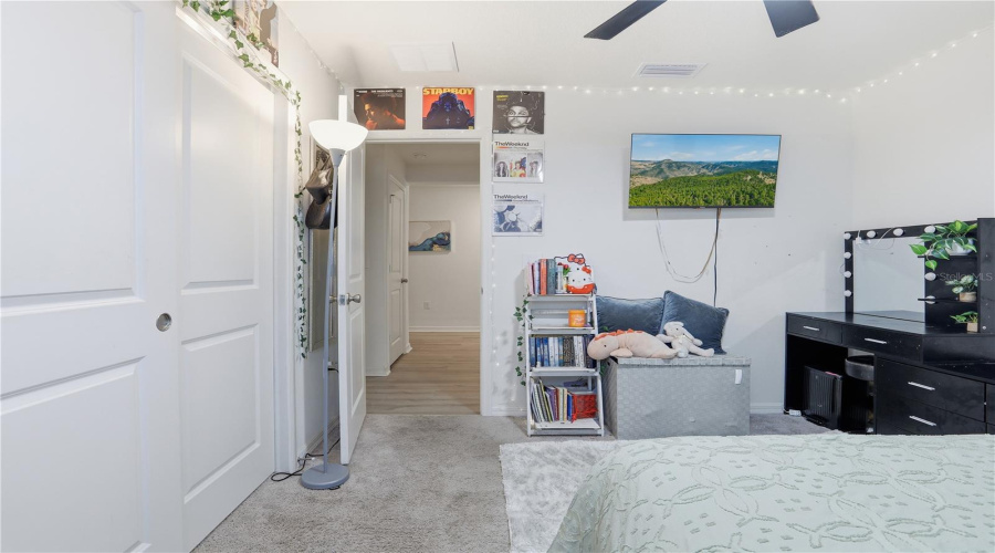 DAVENPORT, Florida 33896, 4 Bedrooms Bedrooms, ,2 BathroomsBathrooms,Residential,For Sale,OSCRAFT,0,MFRO6363682