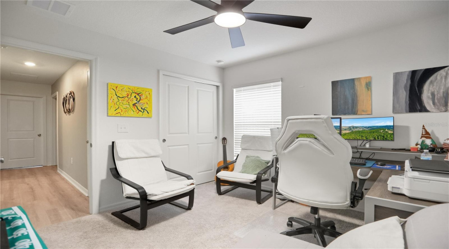 DAVENPORT, Florida 33896, 4 Bedrooms Bedrooms, ,2 BathroomsBathrooms,Residential,For Sale,OSCRAFT,0,MFRO6363682