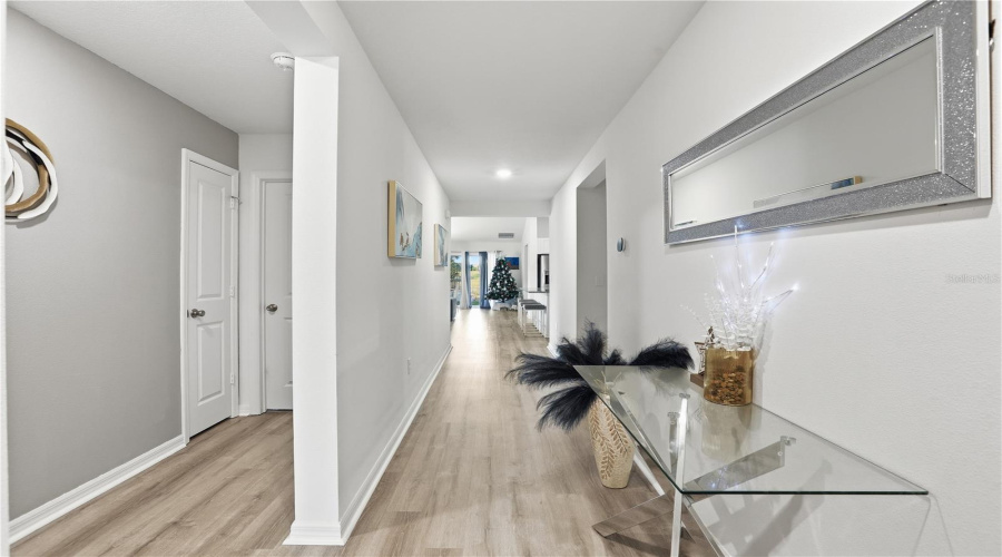 DAVENPORT, Florida 33896, 4 Bedrooms Bedrooms, ,2 BathroomsBathrooms,Residential,For Sale,OSCRAFT,0,MFRO6363682