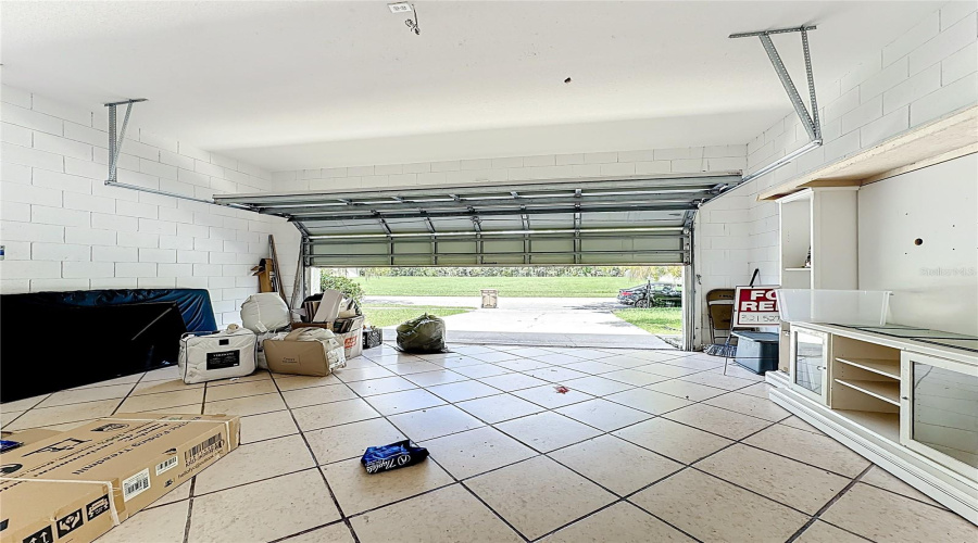 KISSIMMEE, Florida 34746, 4 Bedrooms Bedrooms, ,2 BathroomsBathrooms,Residential,For Sale,EAGLE CLIFF,0,MFRO6341518